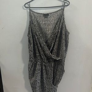 Romper size XL